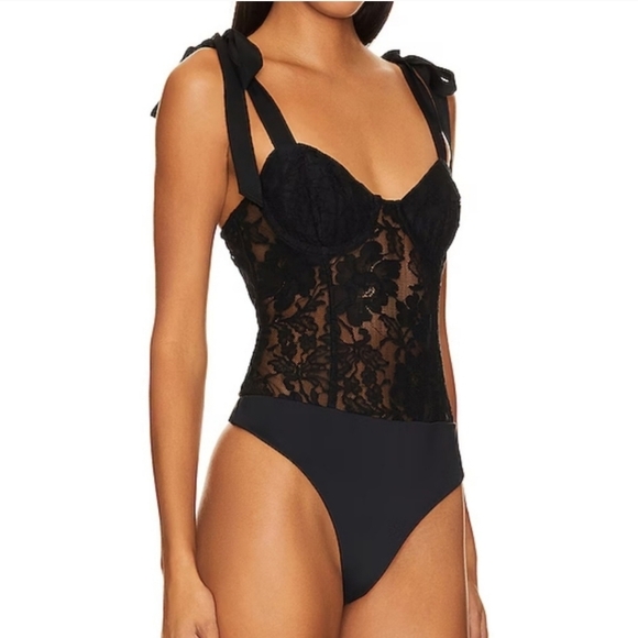 Lovers + Friends TURNER BODYSUIT Size Med NWT - Picture 3 of 5